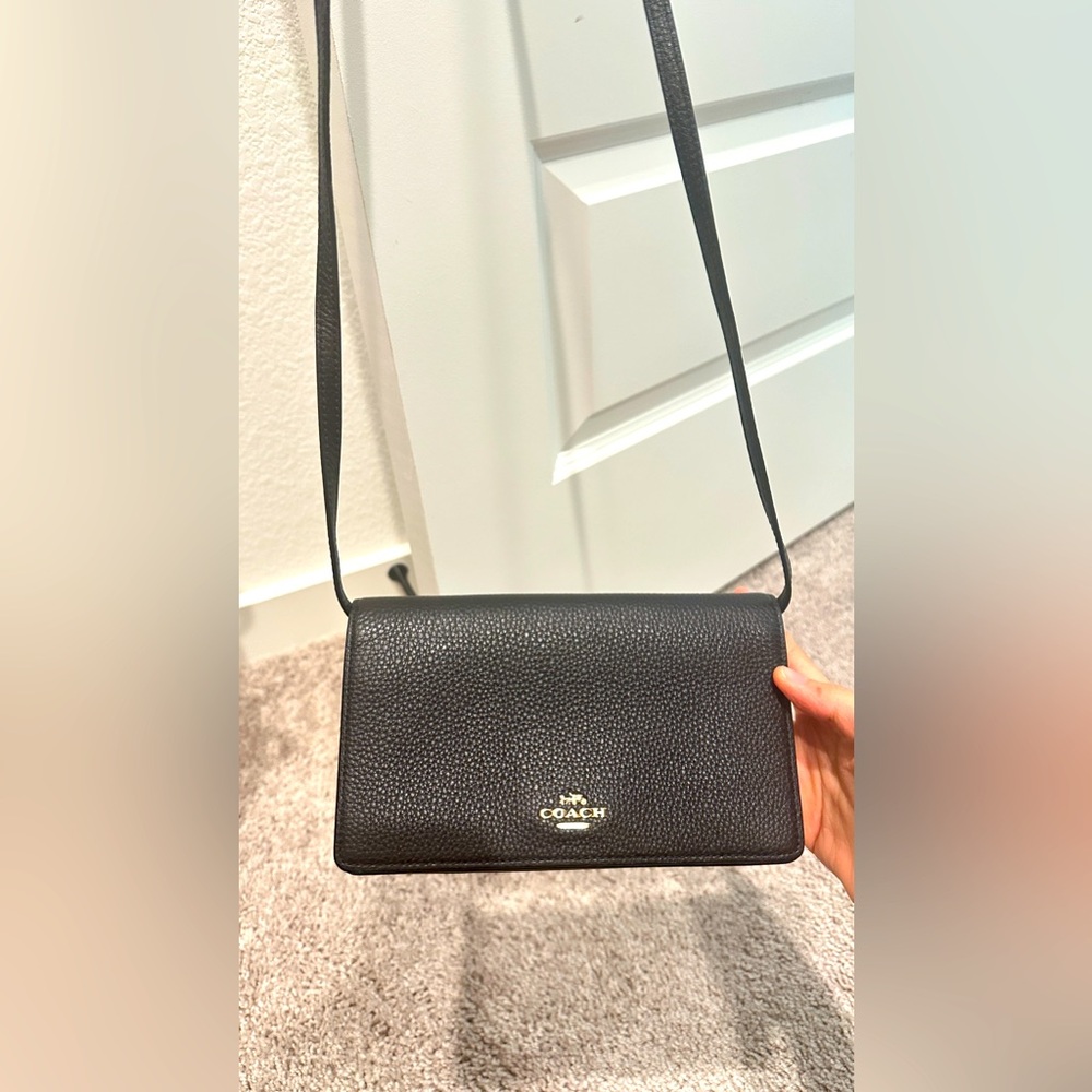 New! Coach women’s wallet on chain crossbody
